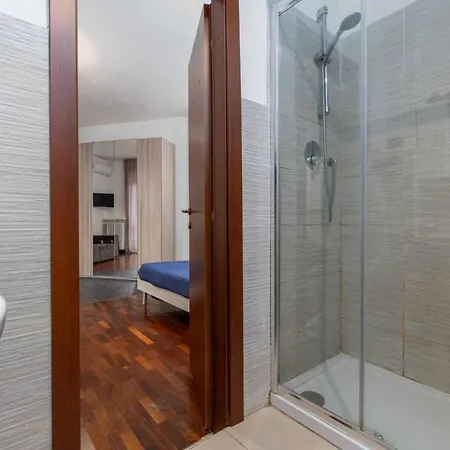 Lejlighed Attico Di 300 Mq 6 5 Bagni, Ampio Terrazzo *
